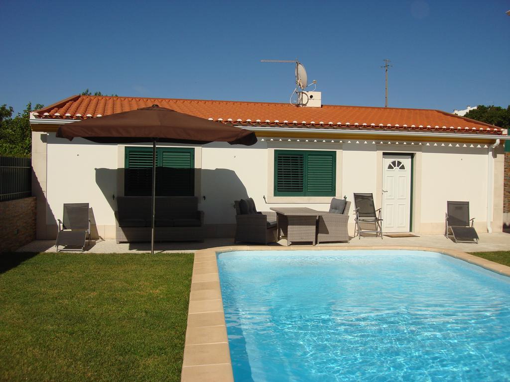 Guest House Dos Olivais Azeitao Exterior photo